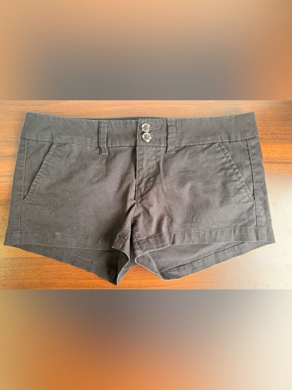 American Eagle Outfitters stretch shorts women’s size 4
